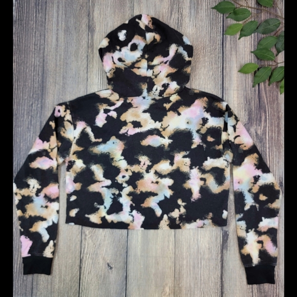 Wild Fable NWT Black Tie Dye Cropped Hoodie - Picture 5 of 8